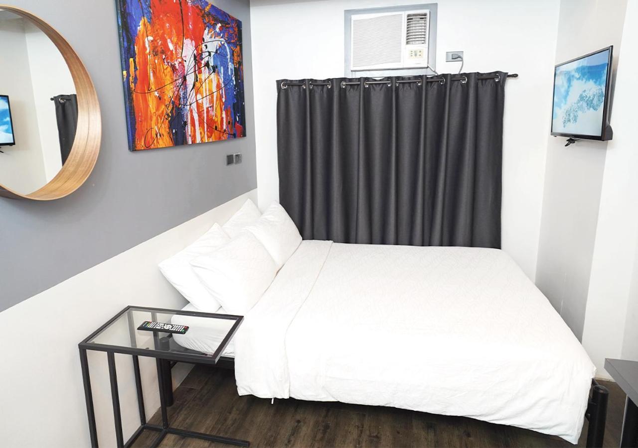 Mystay Hotel Bgc West Makati City Esterno foto